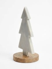 ÁRVORE DE NATAL DECORATIVA EM MÁRMORE BRANCO - BASE MADEIRA